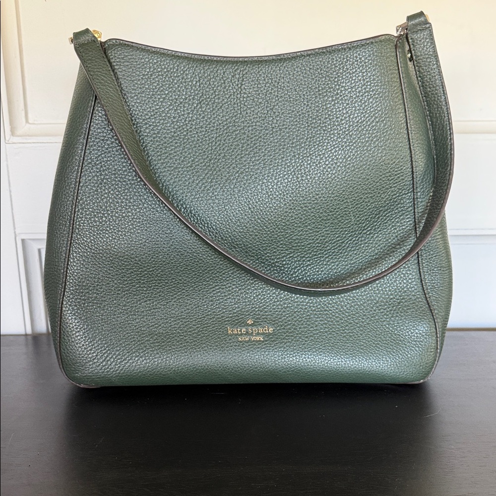 Kate Spade Leila Medium Triple Compartment Shoulder Bag